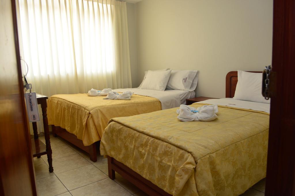 Hotel Jorge Chavez Trujillo Buitenkant foto