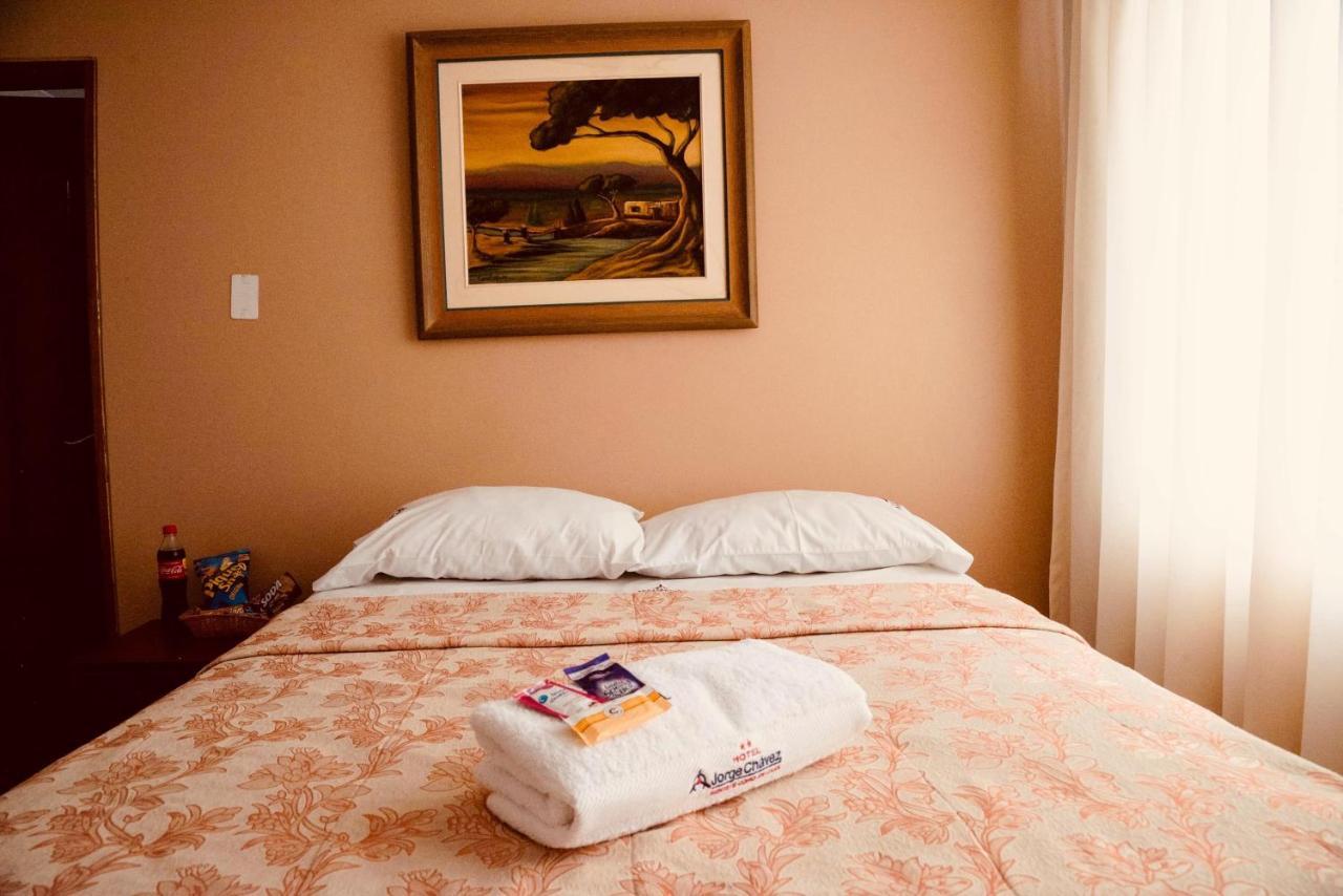 Hotel Jorge Chavez Trujillo Buitenkant foto
