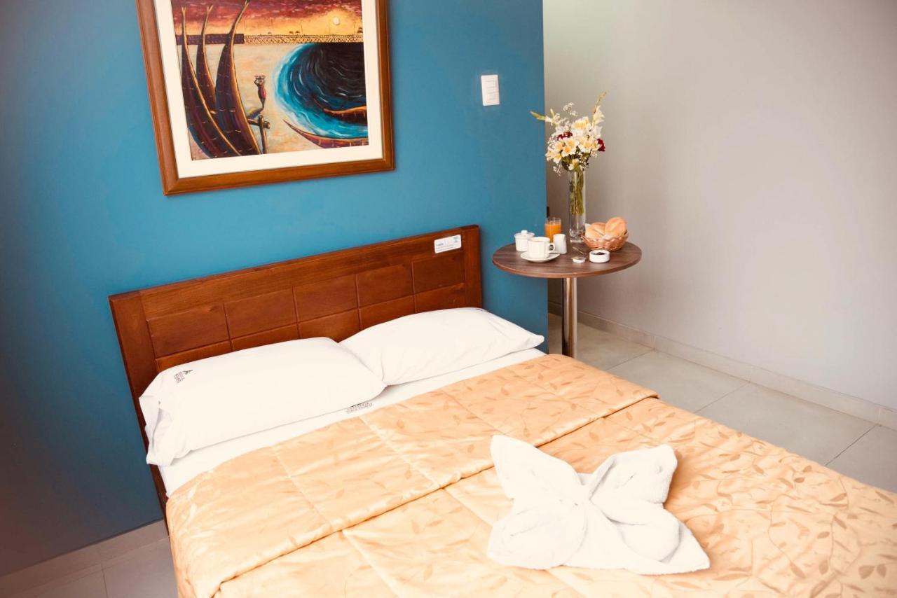 Hotel Jorge Chavez Trujillo Buitenkant foto